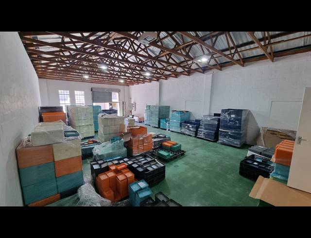 200M² WAREHOUSE TO LET IN OBSERVATORY